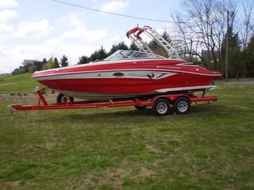 2023 Crownline 260SS SURF