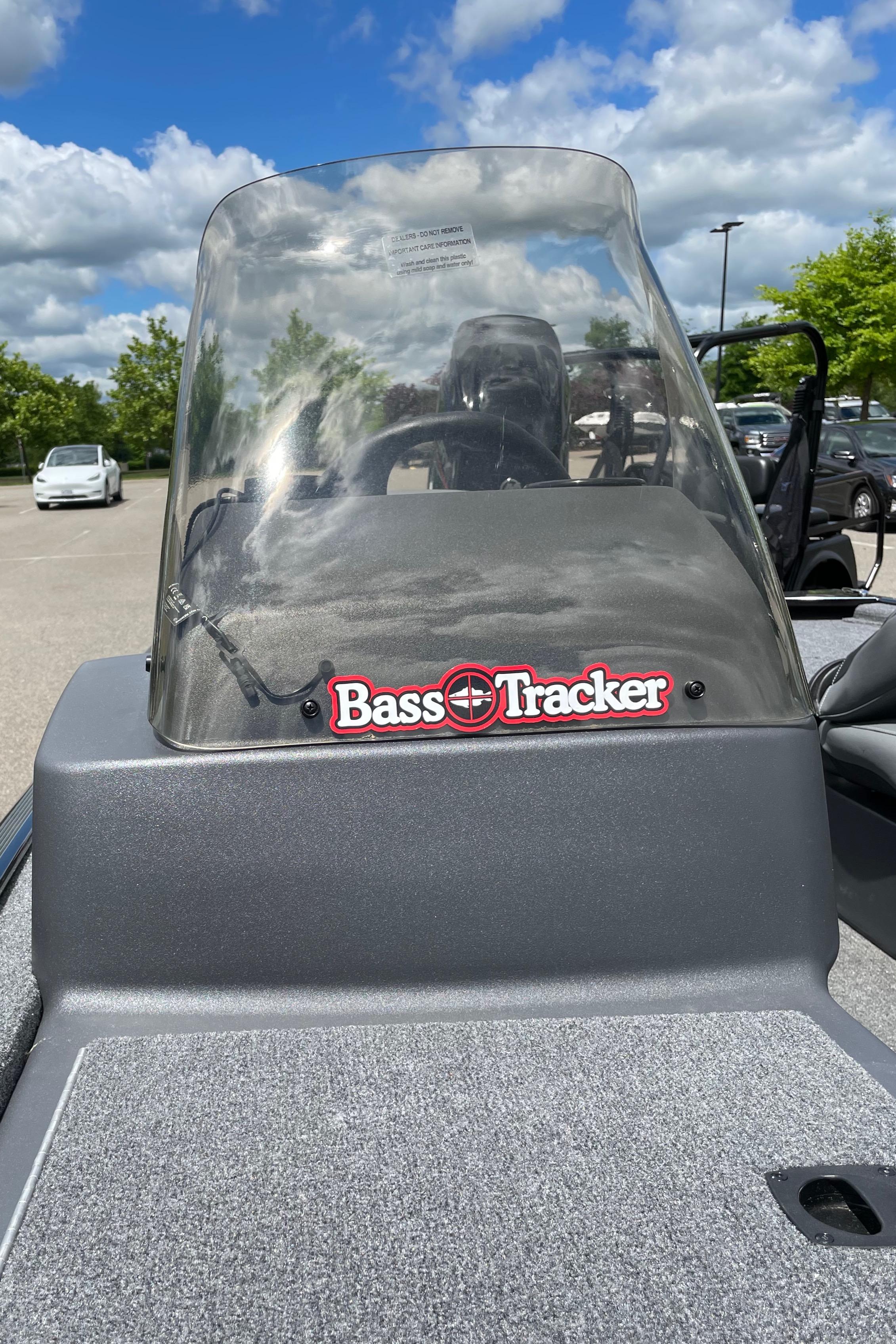 2024 Tracker Bass Tracker Classic XL