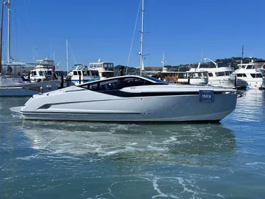 2021 Fairline Fline 33