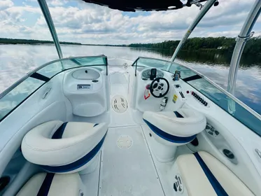 2001 Baja 232 Islander