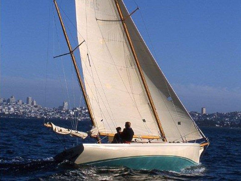2000 Legendary Yachts Araminta 33 Ketch