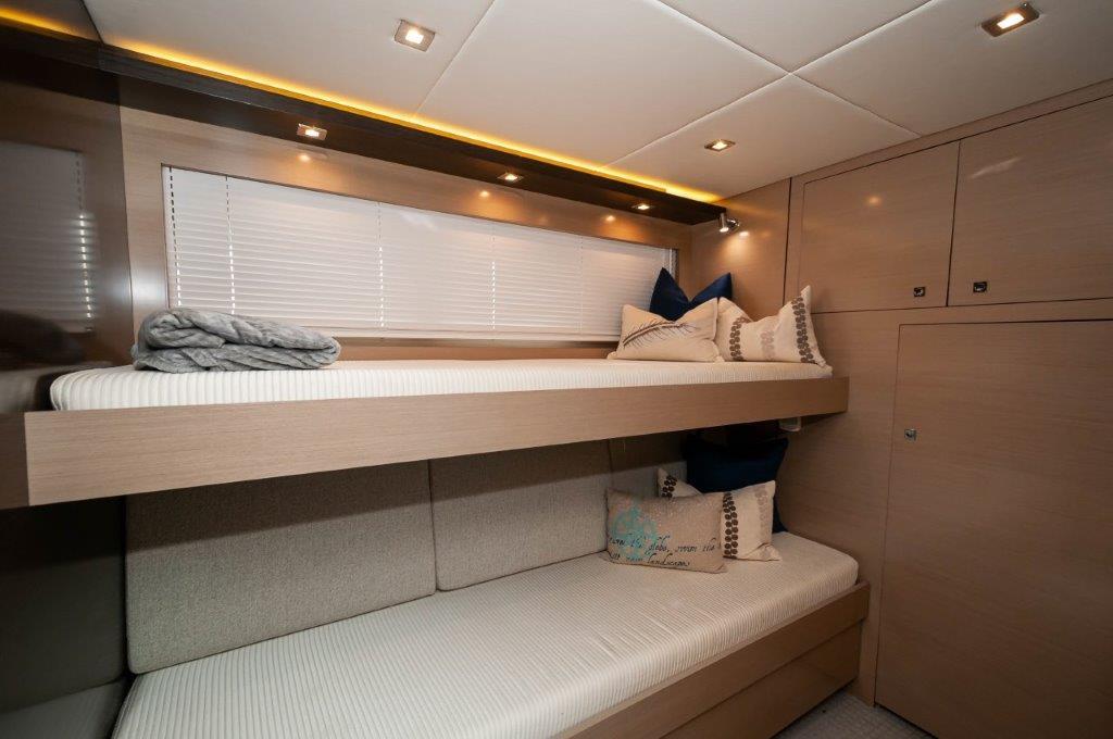 2017 Cruisers Yachts 60 Cantius  CAJUN PRINCESS  Bunk Room