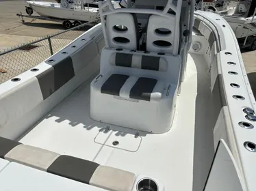 2019 Cape Horn 32 XS