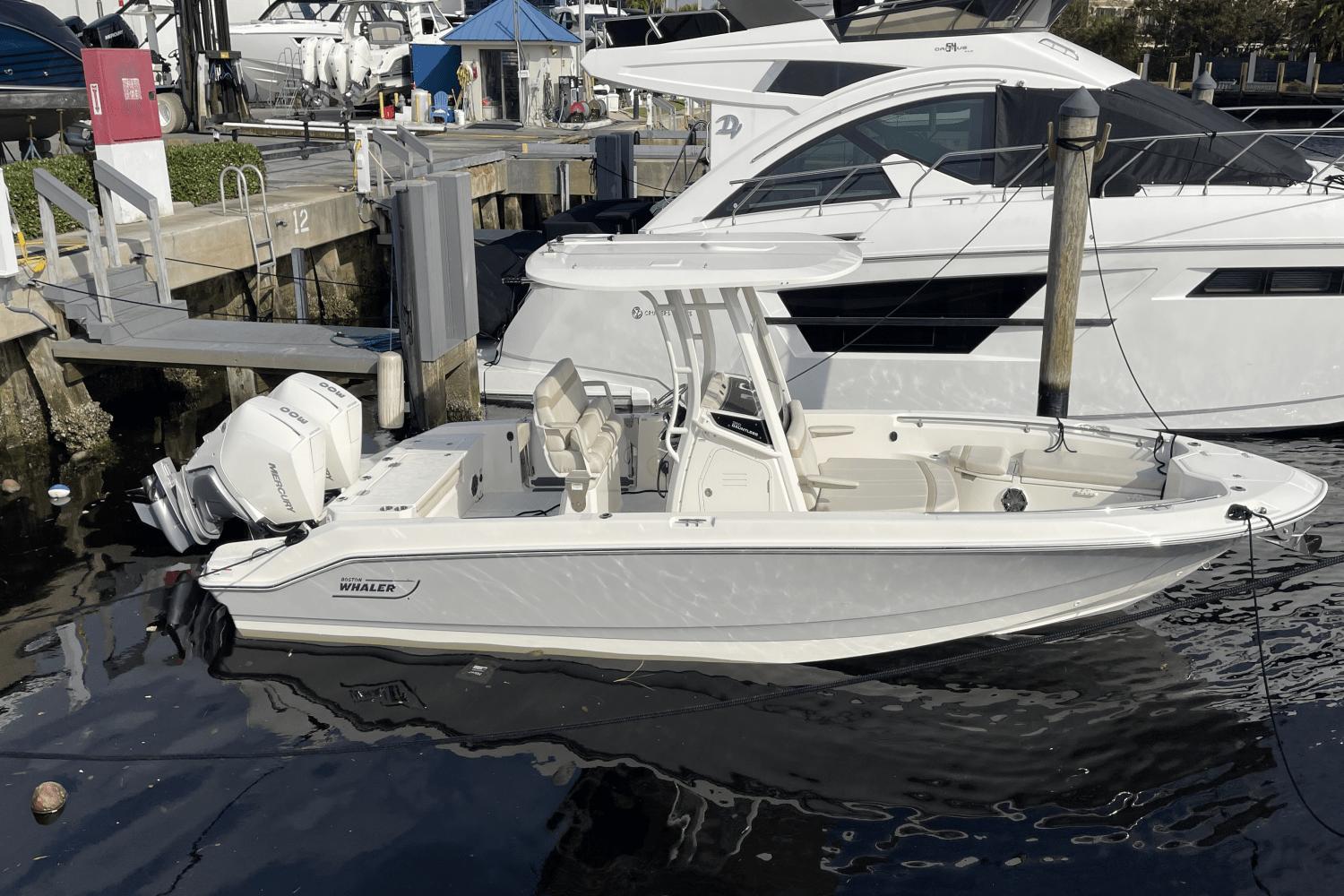 2023 Boston Whaler 280 Dauntless