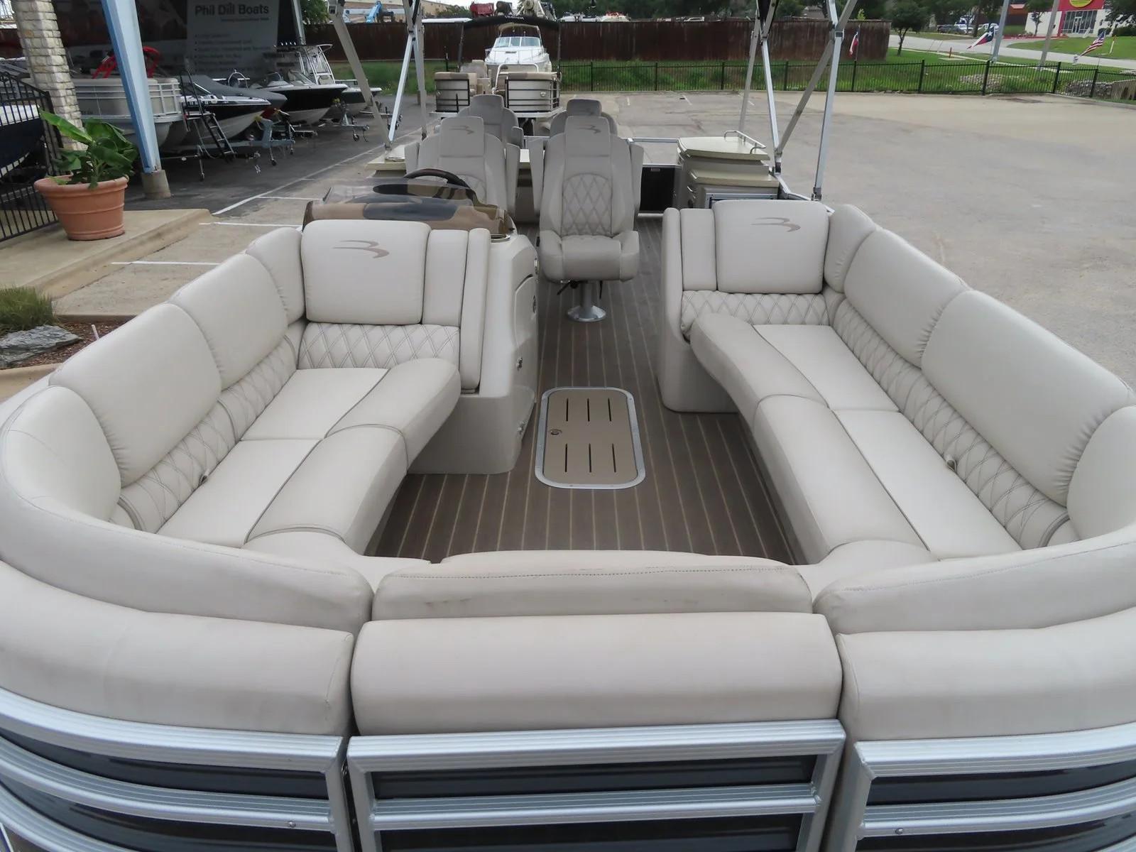 2015 Bennington Pontoon Boats Research