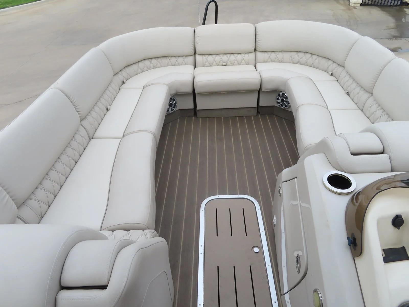 2015 Bennington Pontoon Boats Research