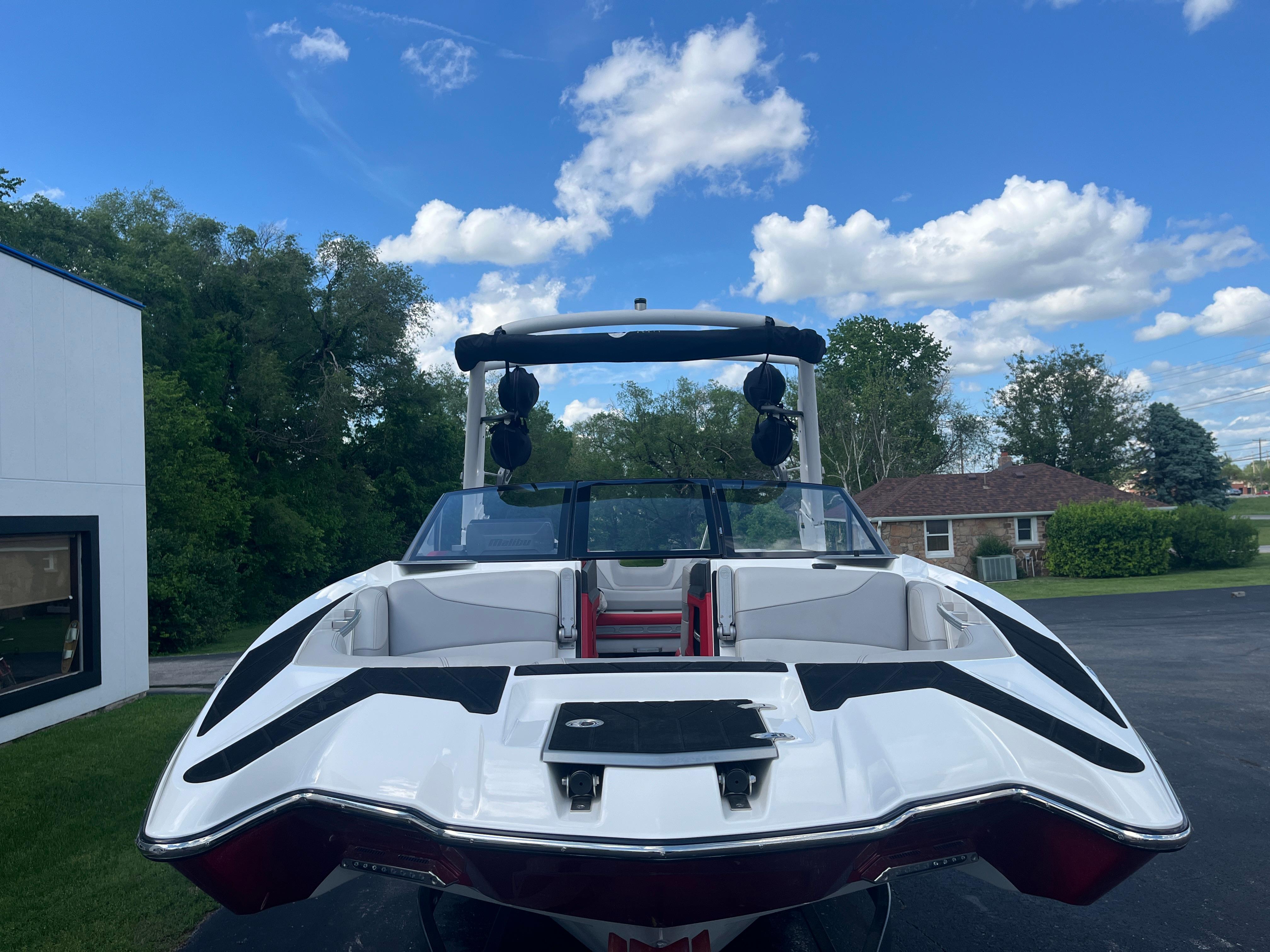 Used 2018 Malibu Wakesetter 24 MXZ, 65810 Springfield - Boat