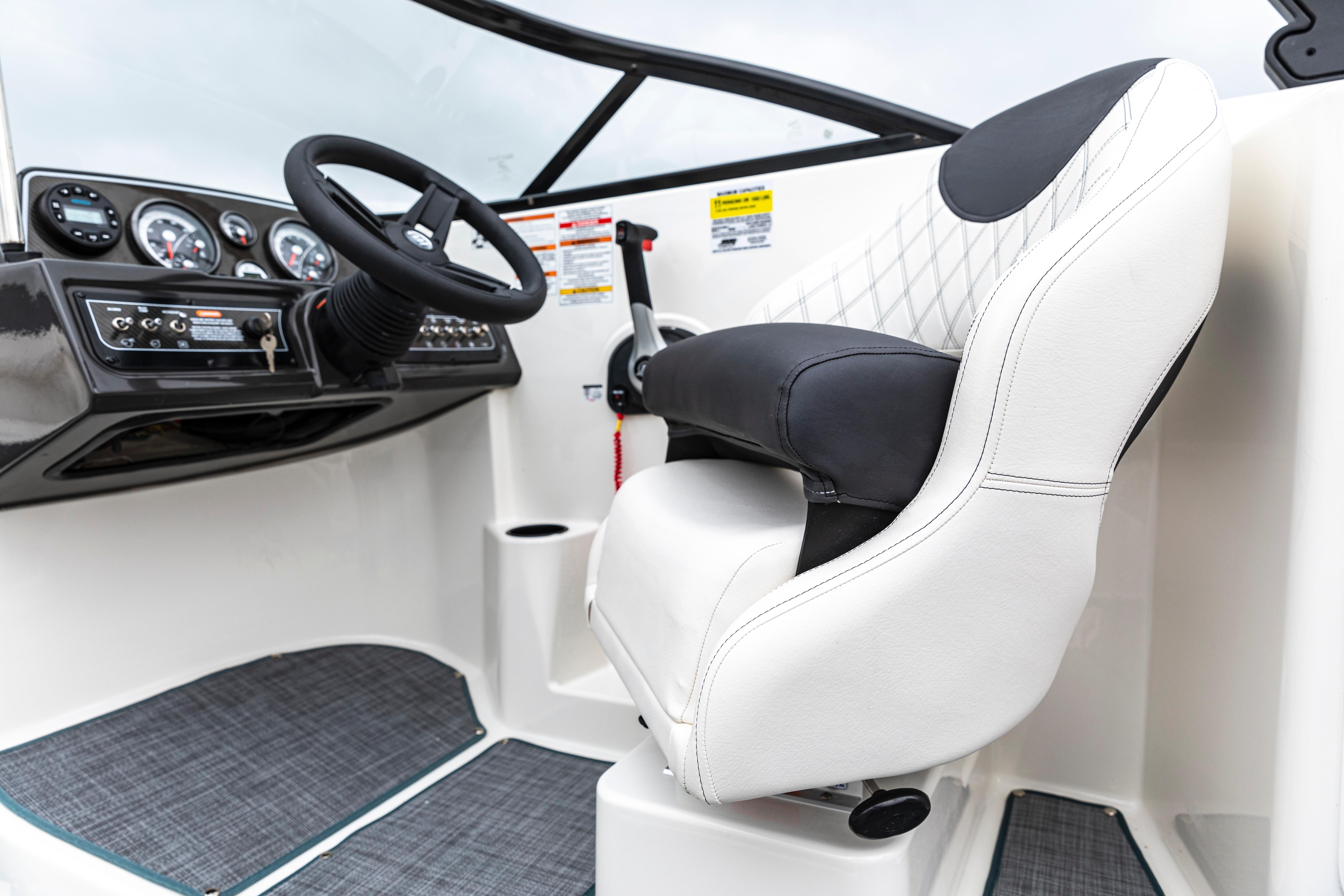 The 17 Best Boat Seat Reviews for 2024 - Ridetheduckofseattle