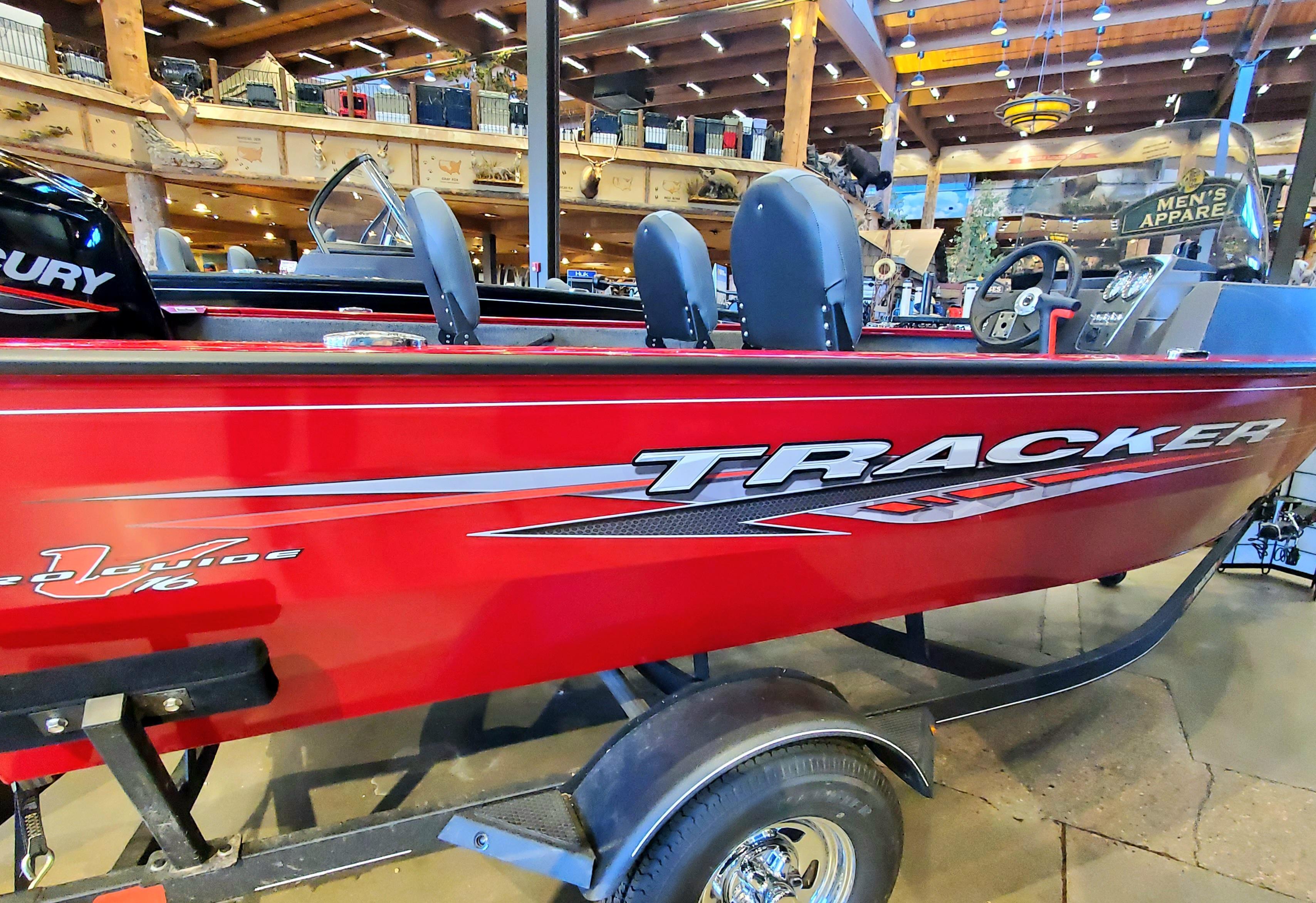 New 2023 Tracker Pro Guide V 16 SC 80204 Denver Boat Trader