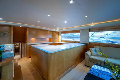 2001 American Enclosed Flybridge