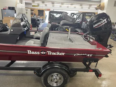 2024 Tracker BASS TRACKER® Classic XL