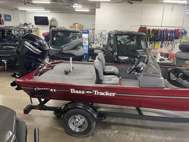 2024 Tracker BASS TRACKER® Classic XL