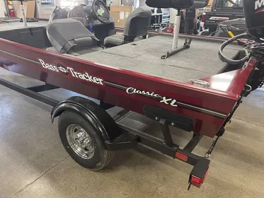 2024 Tracker BASS TRACKER® Classic XL