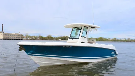 2017 Boston Whaler 280 Outrage