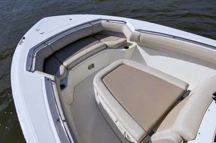 2017 Boston Whaler 280 Outrage