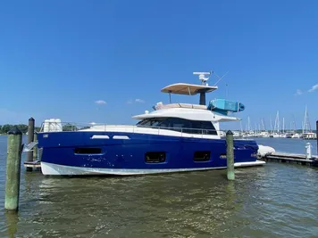 2014 Azimut Magellano 50