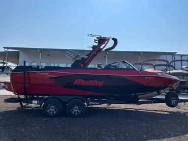 2024-MALIBU-WAKESETTER-23-LSV