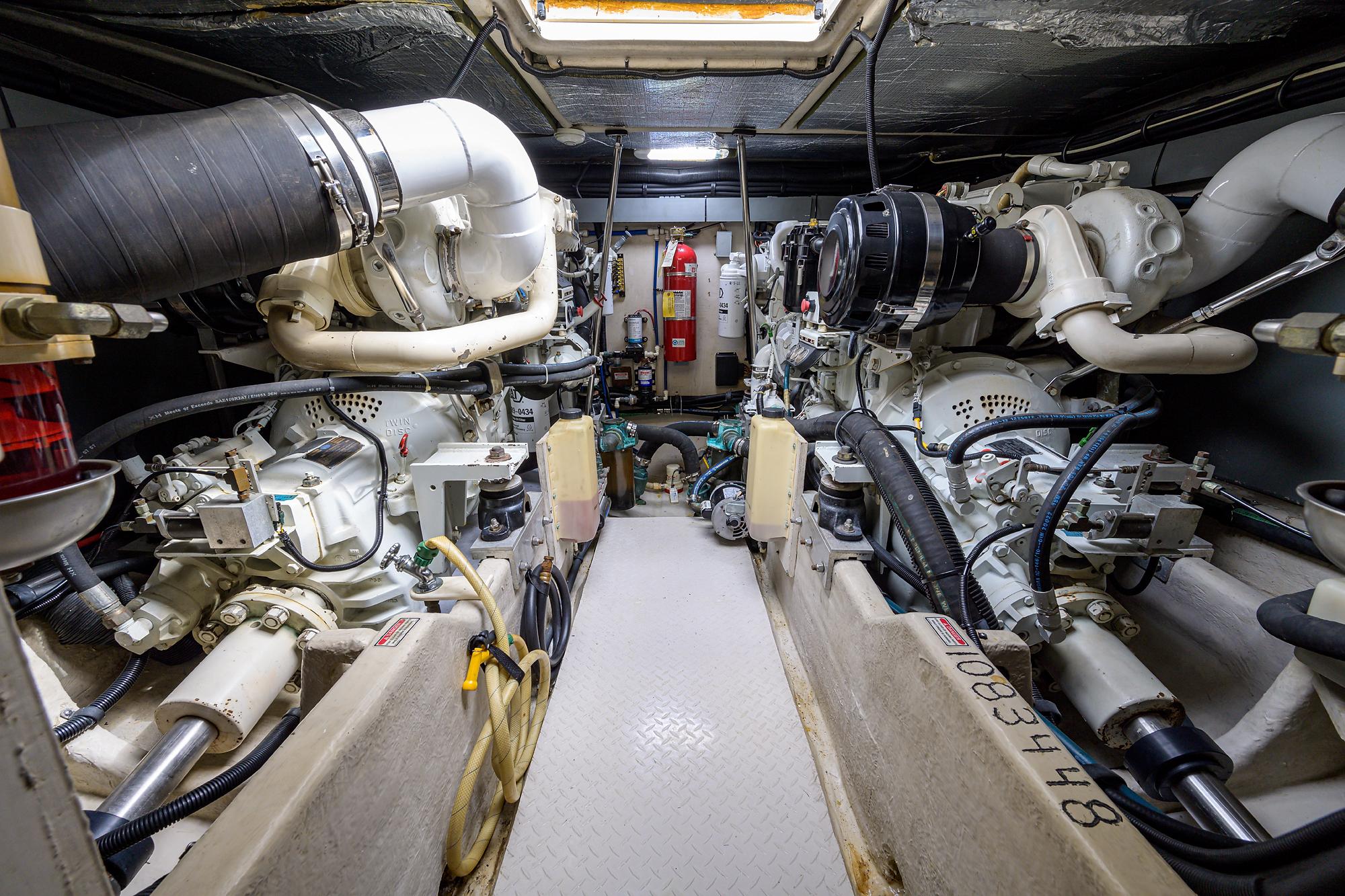 Sea Ray 54 Tigress - Engine Room