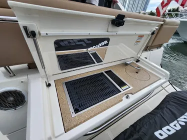 2017 Sea Ray 460 Sundancer INBOARD NO PODS