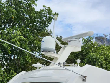 2017 Sea Ray 460 Sundancer INBOARD NO PODS