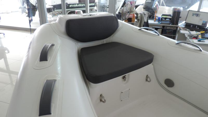 2023 Grand G 340-Side Seat DF30ATLW