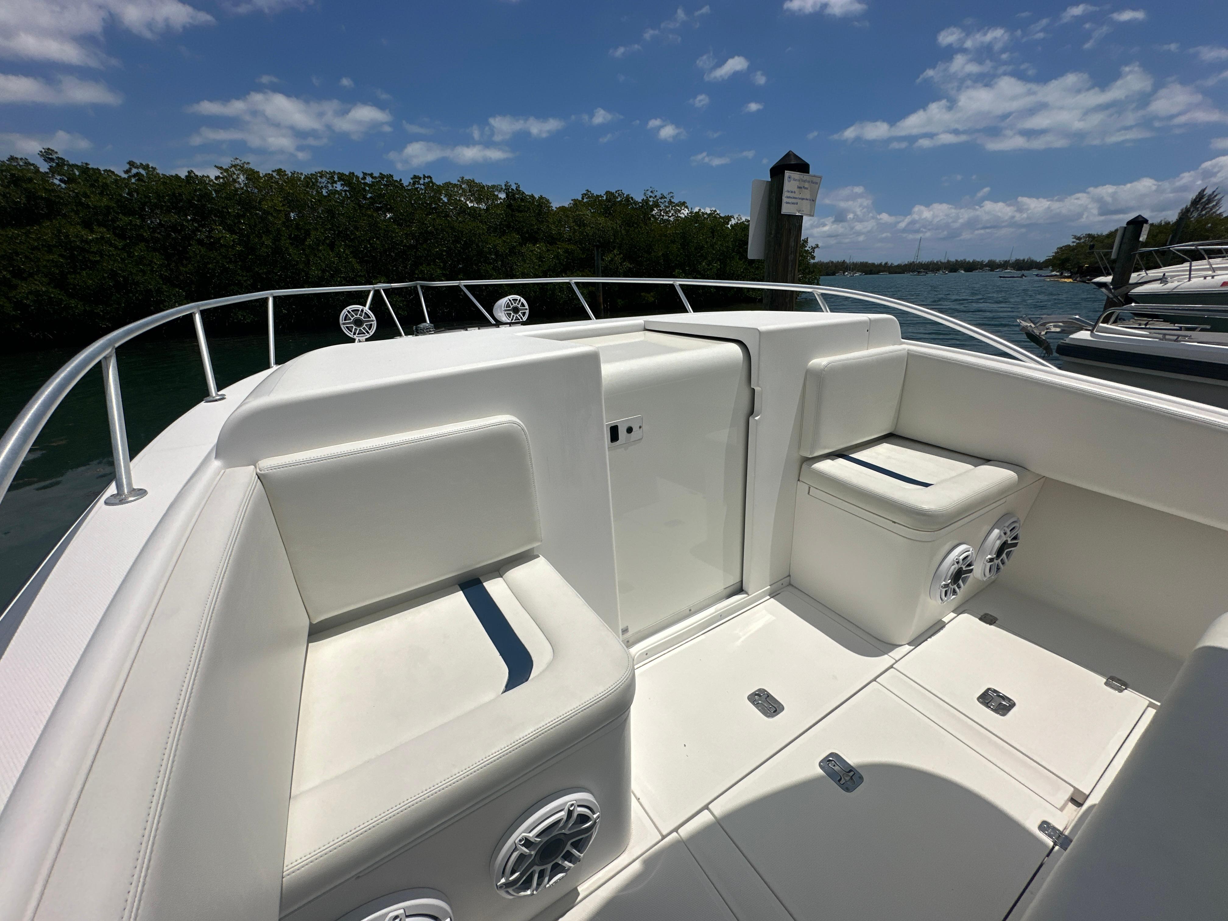 New 2005 SeaVee 340B, 33149 Miami - Boat Trader