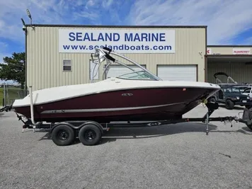 2012 Sea Ray 230 SLX