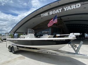 2017 Blue Wave 2400 Pure Bay
