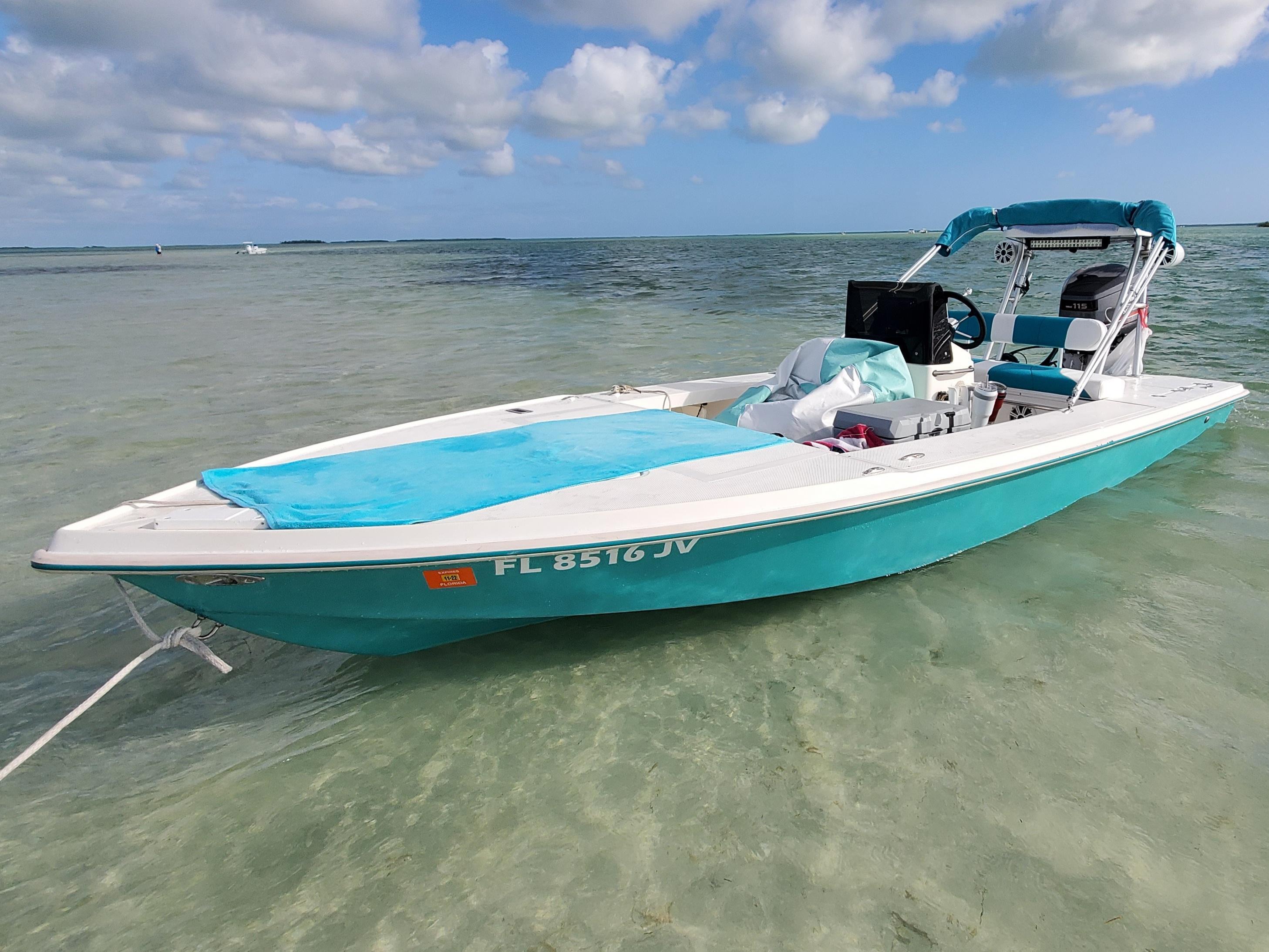 【予約販売品】 Key Explore West Trader Boat - sale for boats Skiff 197 ロッド