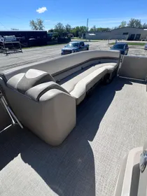 2021 Tahoe Pontoon Cruise Funship 27'