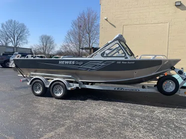 2021 Hewescraft 200 River Runner