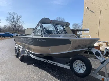 2021 Hewescraft 200 River Runner