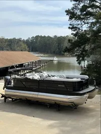 2023 Godfrey Pontoons Sweetwater 2286 SB