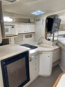 1997 Sea Ray 330 Sundancer