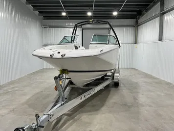 2019 Regal 22 FasDeck