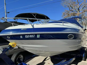 2019 Crownline 236 SC