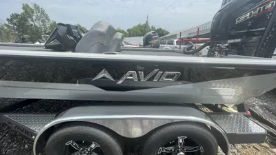 2023 Avid 20XB