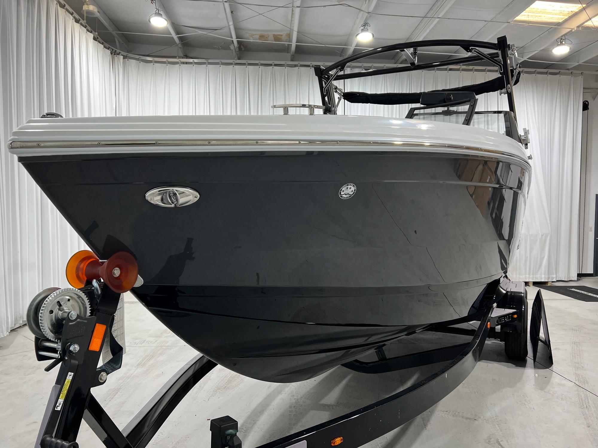 New 2024 Cobalt R8 Surf, 30518 Buford Boat Trader