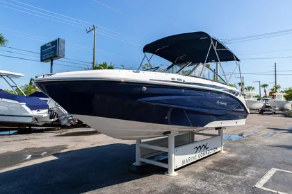 2023 Hurricane SunDeck OB SD 235 OB