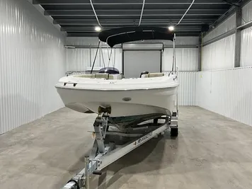 2020 Hurricane SunDeck Sport 192 RL OB