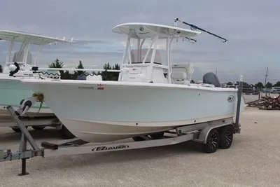 2017 Sea Hunt Ultra 234