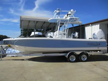 2024 Robalo 246 Cayman SD In stock fish ready Rebate expired