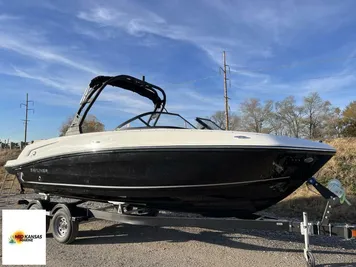 2024 Bayliner Boats VR6