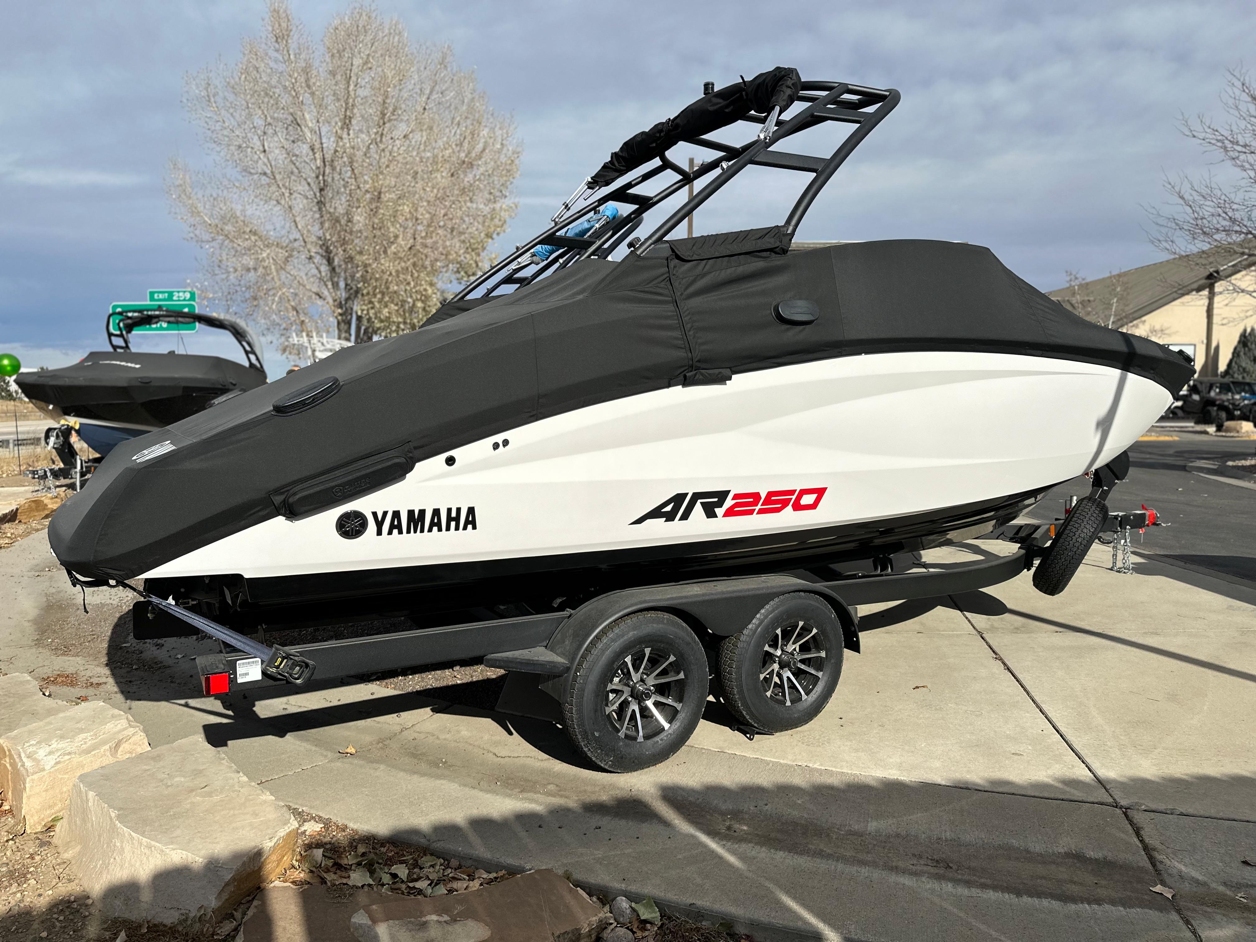 New 2024 Yamaha Boats AR250, 80538 Loveland Boat Trader