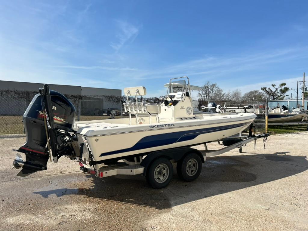 2024 Center Console New and Used