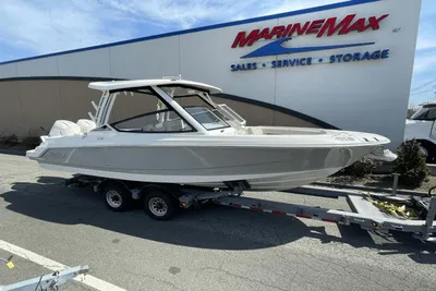 2023 Boston Whaler 280 Vantage