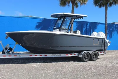 2024 Robalo R250