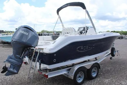 2023 Robalo 200 Robalo