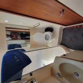 2006 Tiara Yachts Express 4000