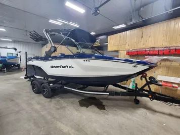 2024 MasterCraft 21